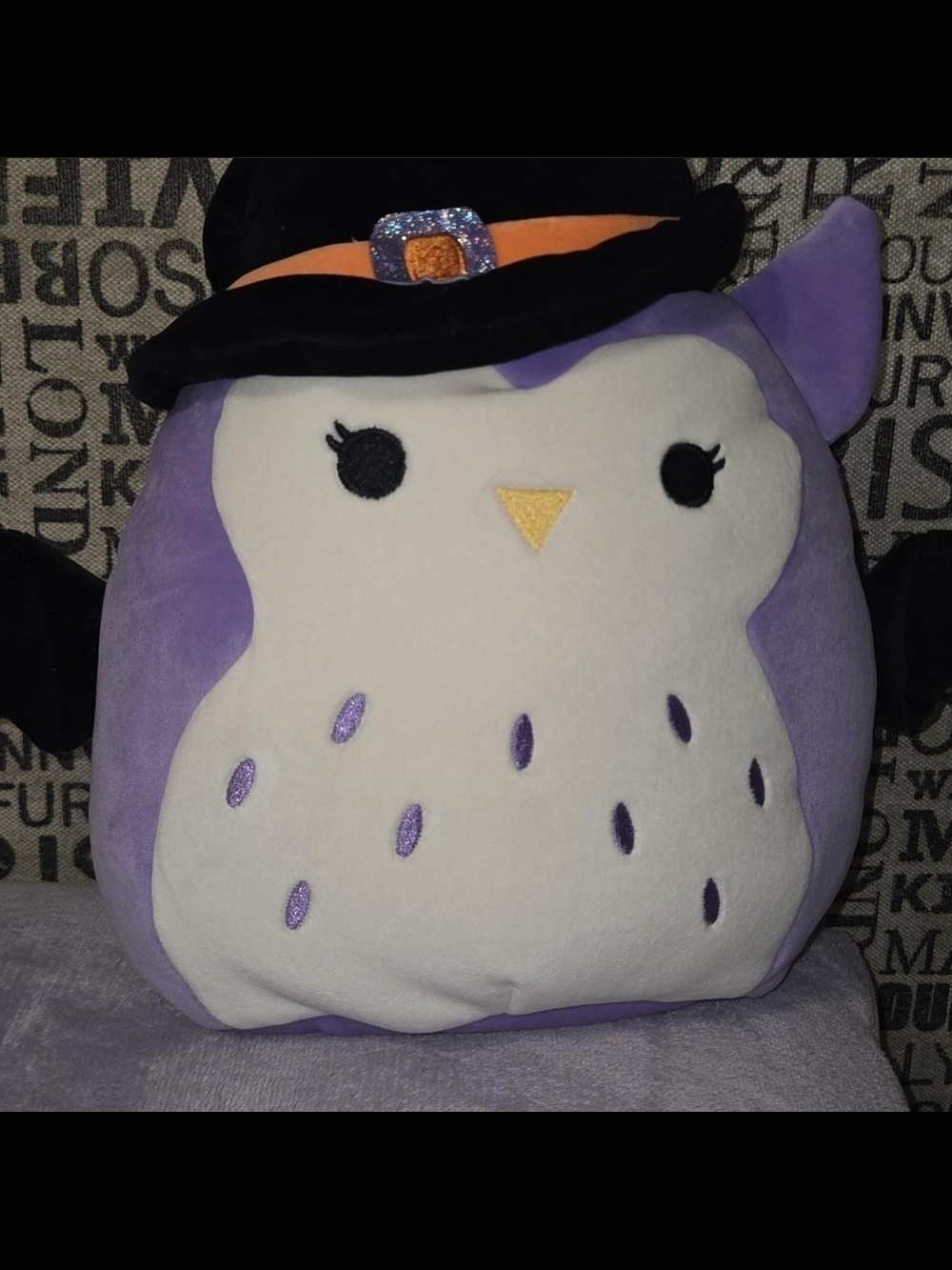 Squishmallows Halloween Treat Pail White Owl (Holly) with Black Halloween Hat